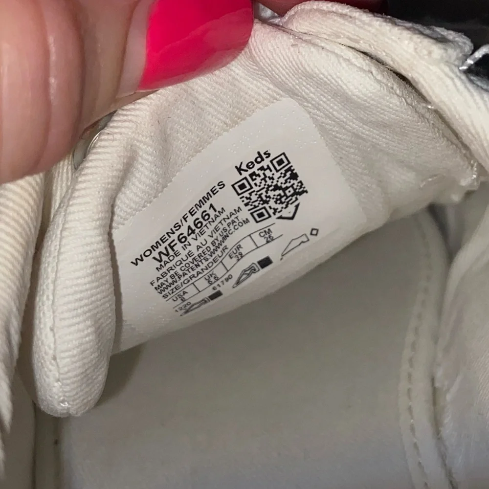 HTF Keds x Kate Spade New York Triple Kick Heart Sneakers White Shoes